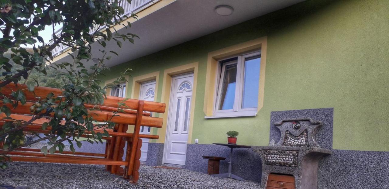 Apartmani Vila Na Drini Foca Exterior foto