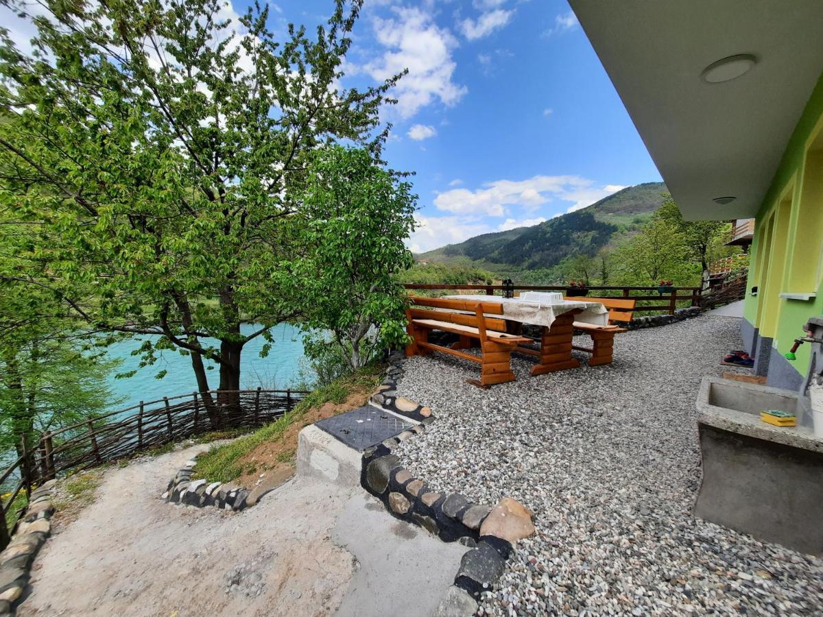 Apartmani Vila Na Drini Foca Exterior foto